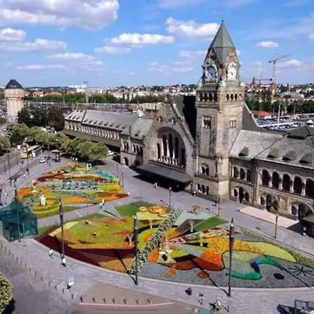 Chez Frederic - Gare De Metz A 2 Minutes A Pied - Appartement Entierement Equipe エクステリア 写真